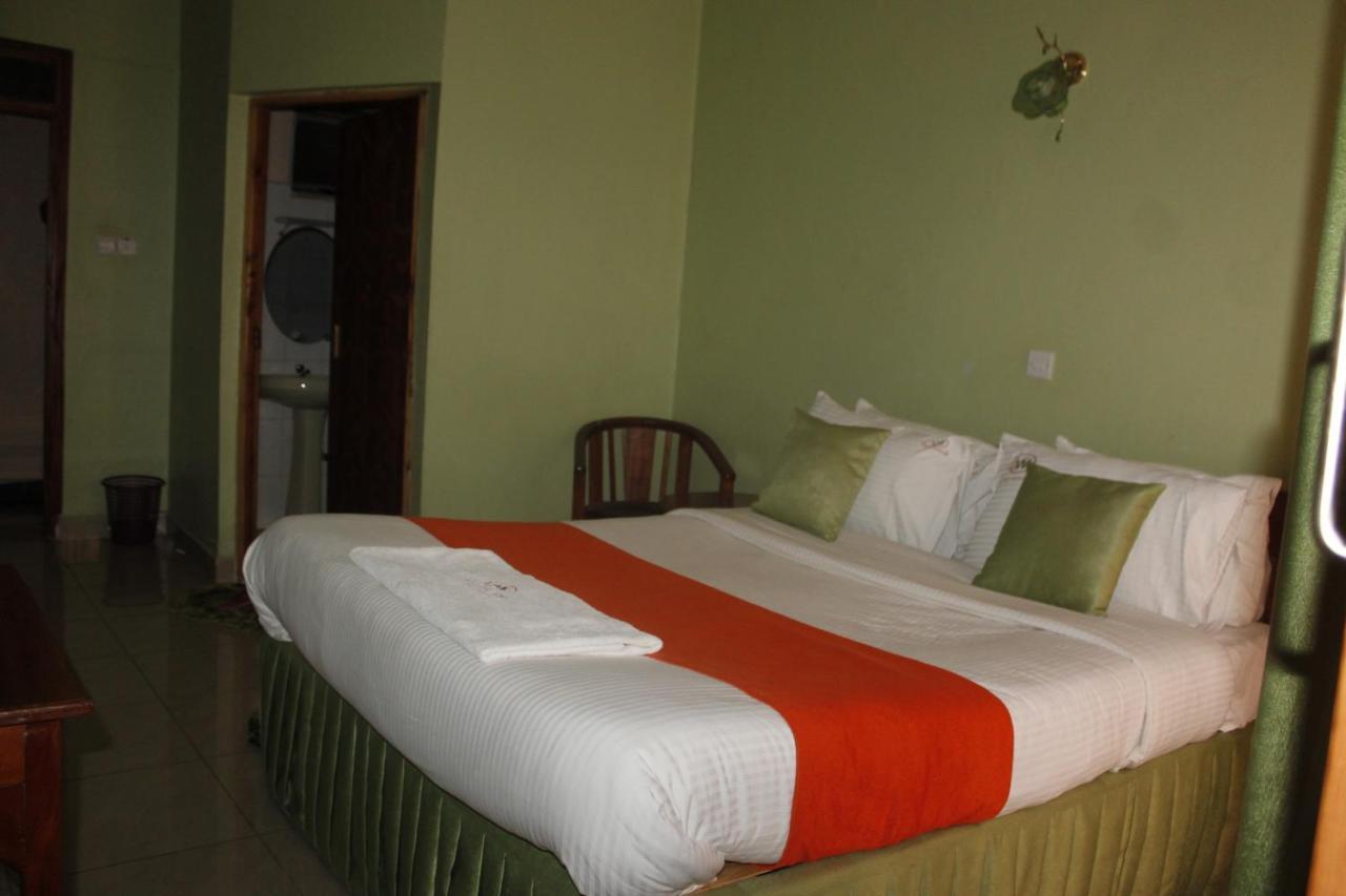 Hotel Winstar เอลโดเร็ท ภายนอก รูปภาพ